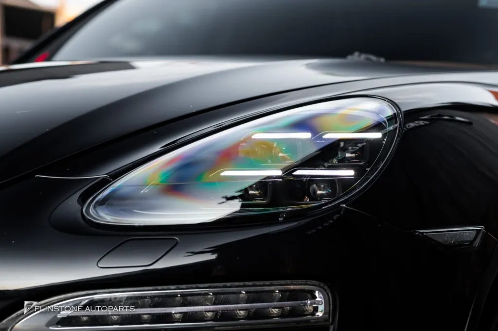 Porsche Cayenne ไฟหน้า