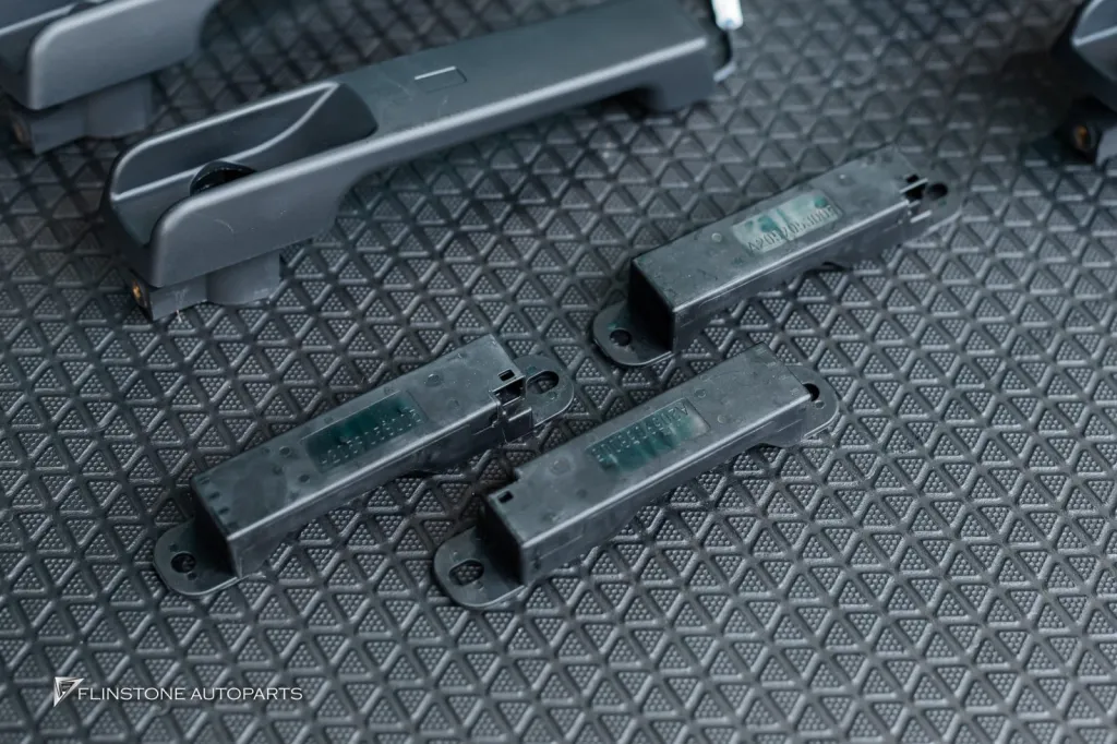 Mercedes Benz Gclass Tiffany blue Keyless