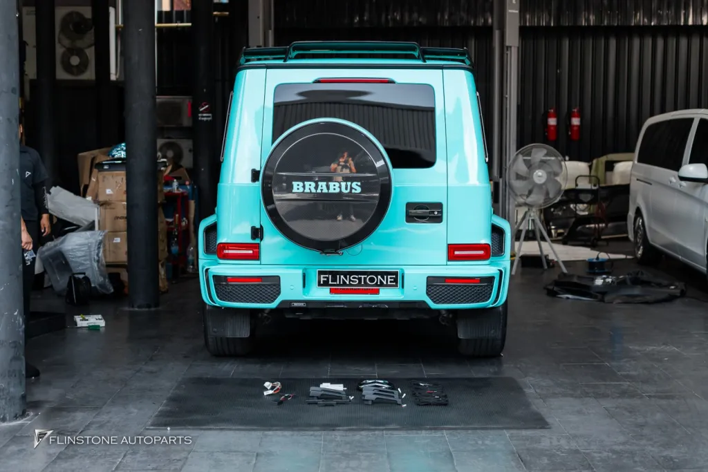 Mercedes Benz Gclass Tiffany blue Keyless