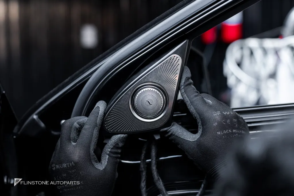 Mercedes Benz Glc ไฟช่องแอร์ Twister