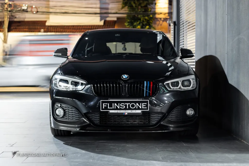 BMW 118i พาร์ทคาร์บอนรอบคัน