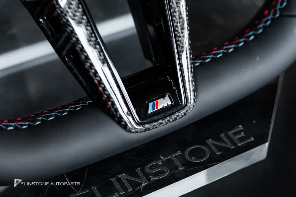 BMW G22 พวงมาลัย