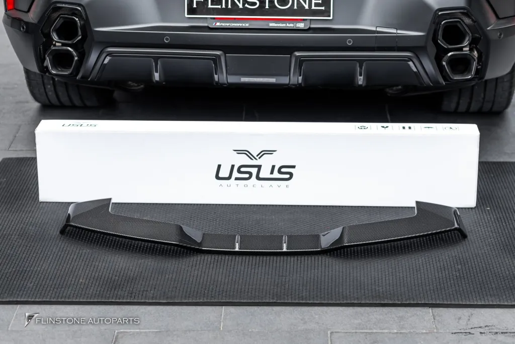 BMW XM สปอยเลอร์ Usus