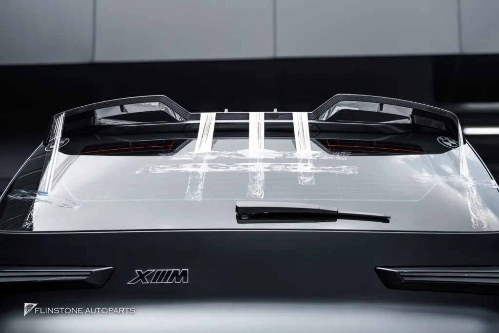 BMW XM สปอยเลอร์ Usus