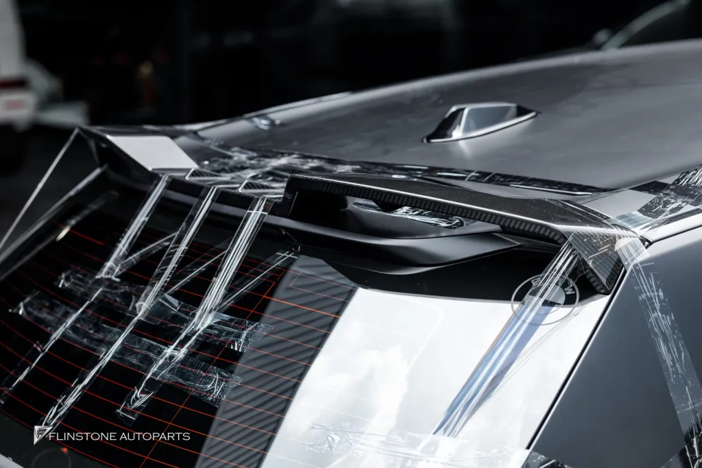 BMW XM สปอยเลอร์ Usus
