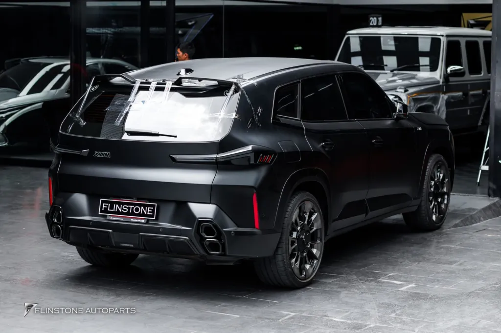 BMW XM สปอยเลอร์ Usus