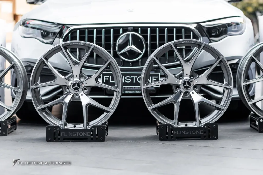 Mercedes Benz W214 ล้อ Usus