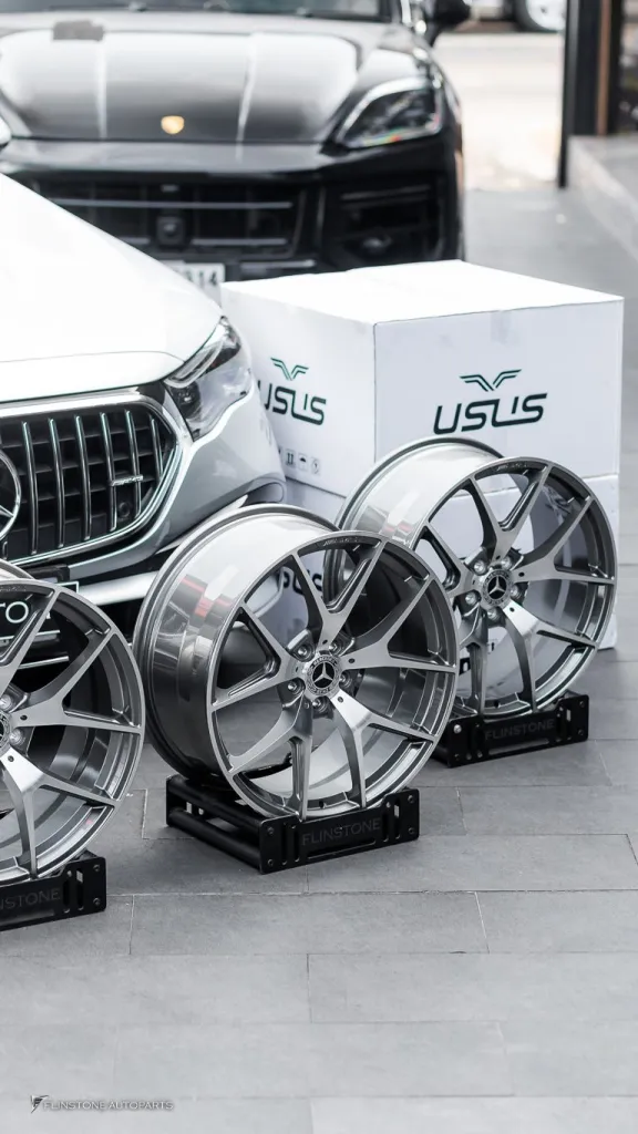 Mercedes Benz W214 ล้อ Usus