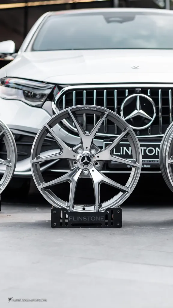 Mercedes Benz W214 ล้อ Usus