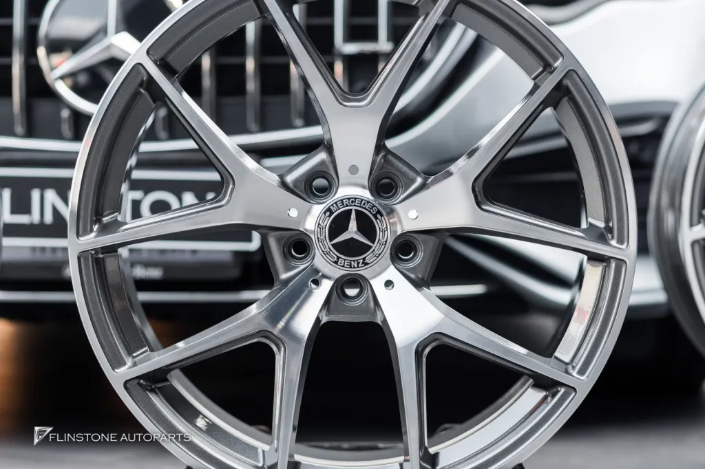 Mercedes Benz W214 ล้อ Usus