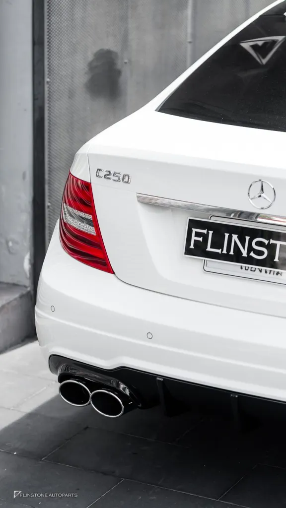 Mercedes Benz W204 Diffuser Exhaust Tips