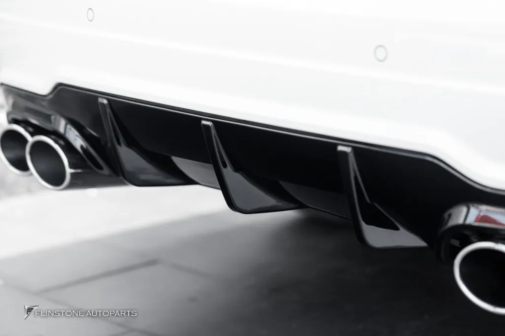 Mercedes Benz W204 Diffuser Exhaust Tips