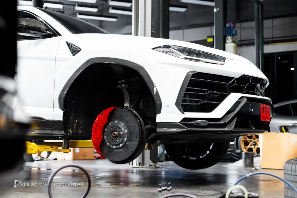 Lamborghini Urus ทำสีเบรค ช่องลม