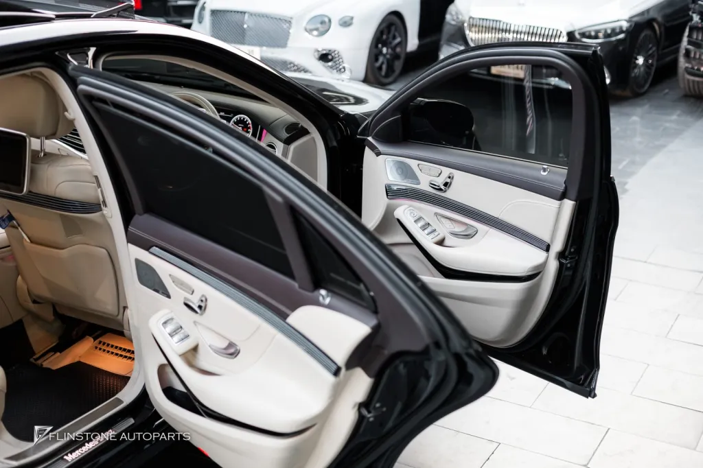 Mercedes Benz W222 พาร์ทภายใน Maybach