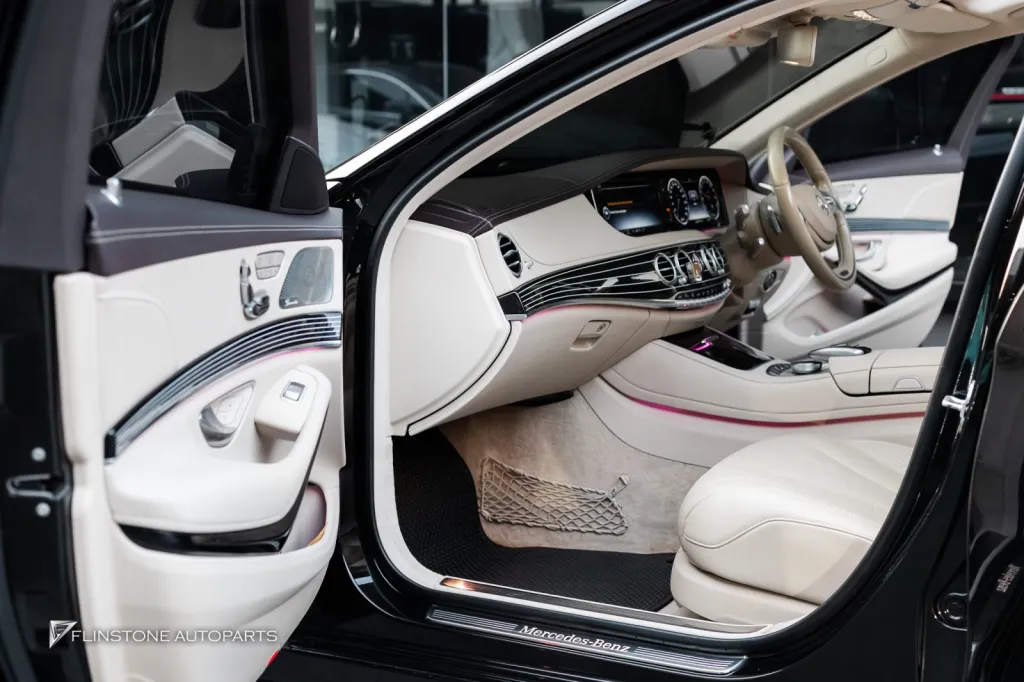 Mercedes Benz W222 พาร์ทภายใน Maybach
