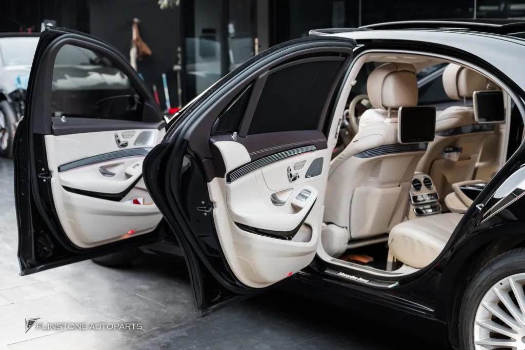 Mercedes Benz W222 พาร์ทภายใน Maybach