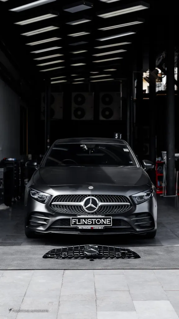 Mercedes Benz W177 กระจังหน้า