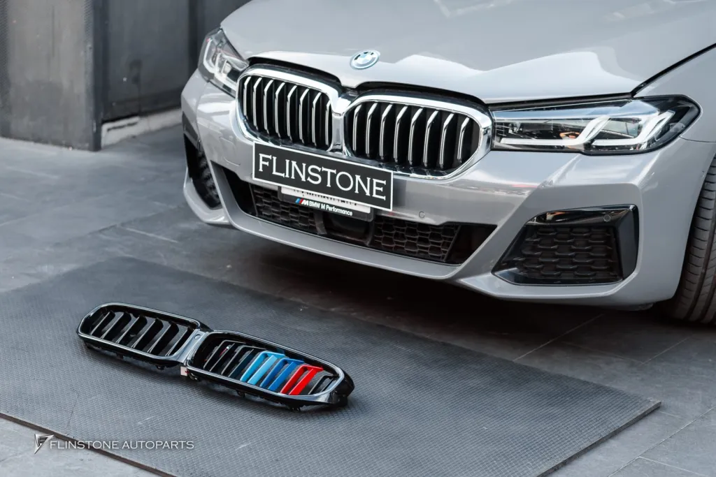 BMW G30 กระจัง LED