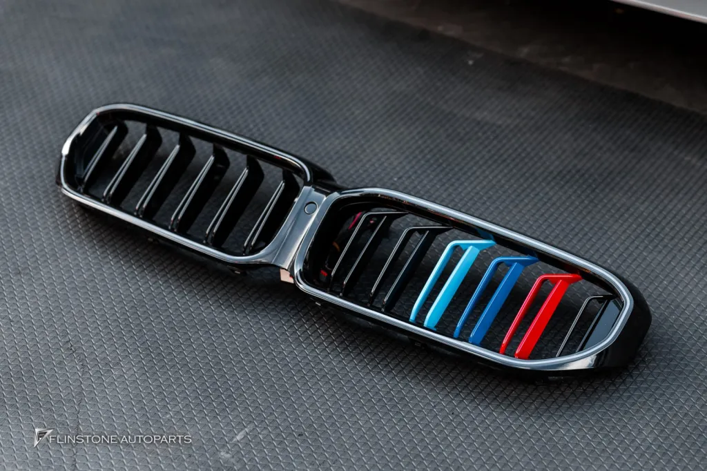BMW G30 กระจัง LED