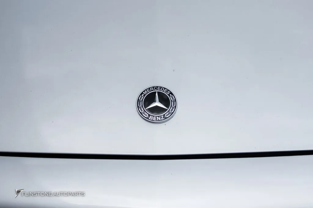 Mercedes Benz W205 Grille star