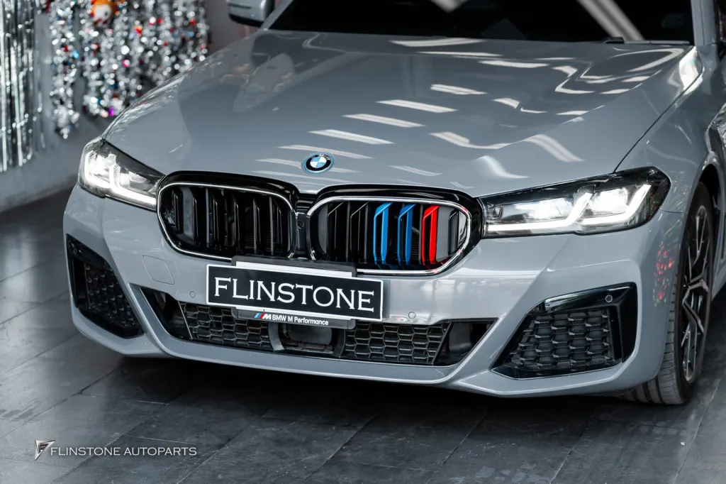 BMW G30 กระจัง LED