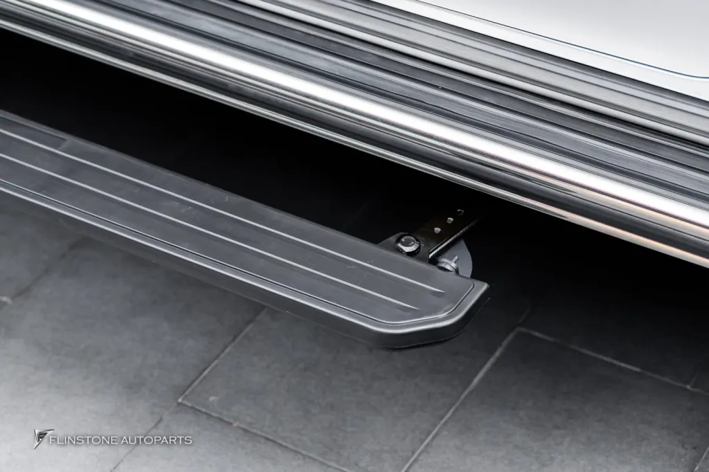 Mercedes Benz Gclass 滑动侧踏板电吸门 Keyless