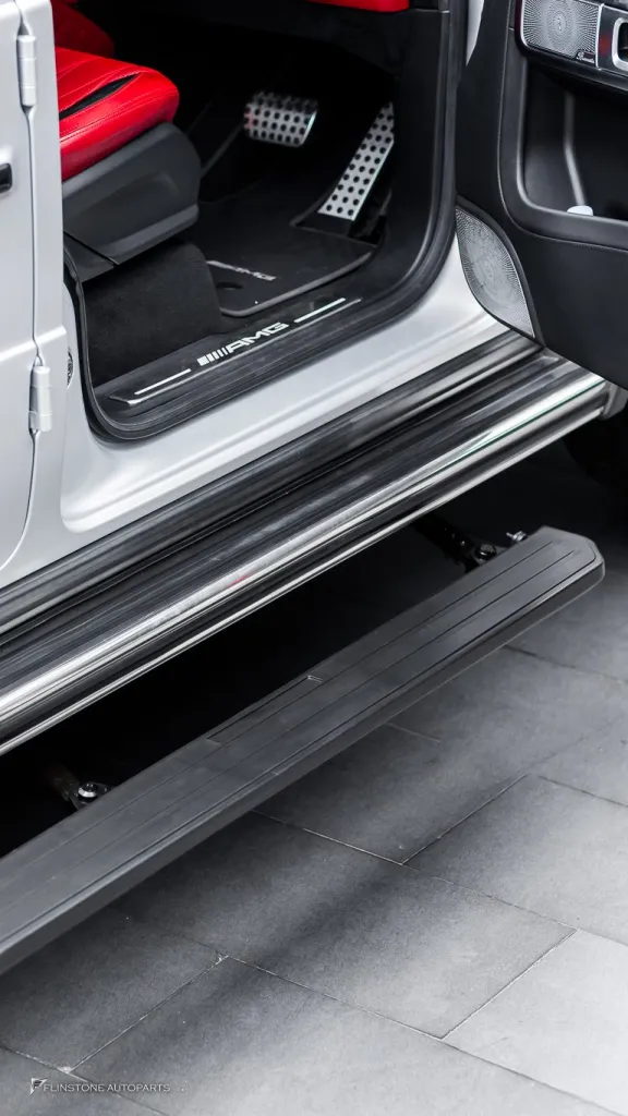 Mercedes Benz Gclass 滑动侧踏板电吸门 Keyless