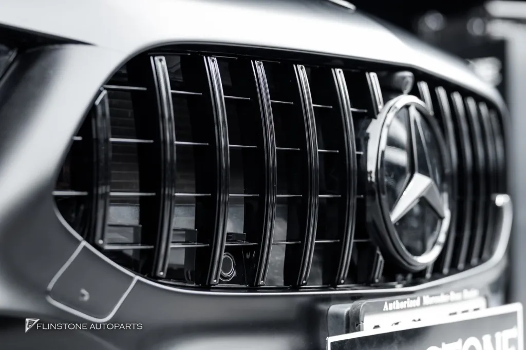 Mercedes Benz W177 กระจังหน้า