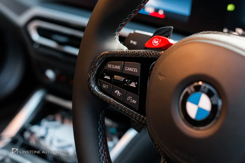 BMW G22 พวงมาลัย