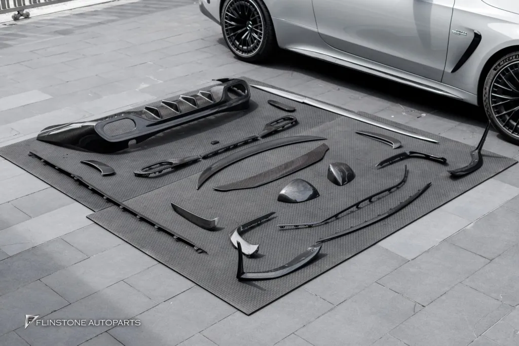 Mercedes Benz CLE53 พาร์ทคาร์บอนรอบคัน
