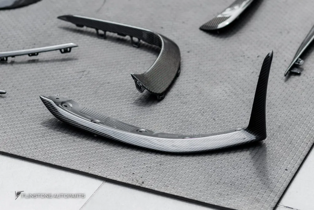 Mercedes Benz CLE53 พาร์ทคาร์บอนรอบคัน