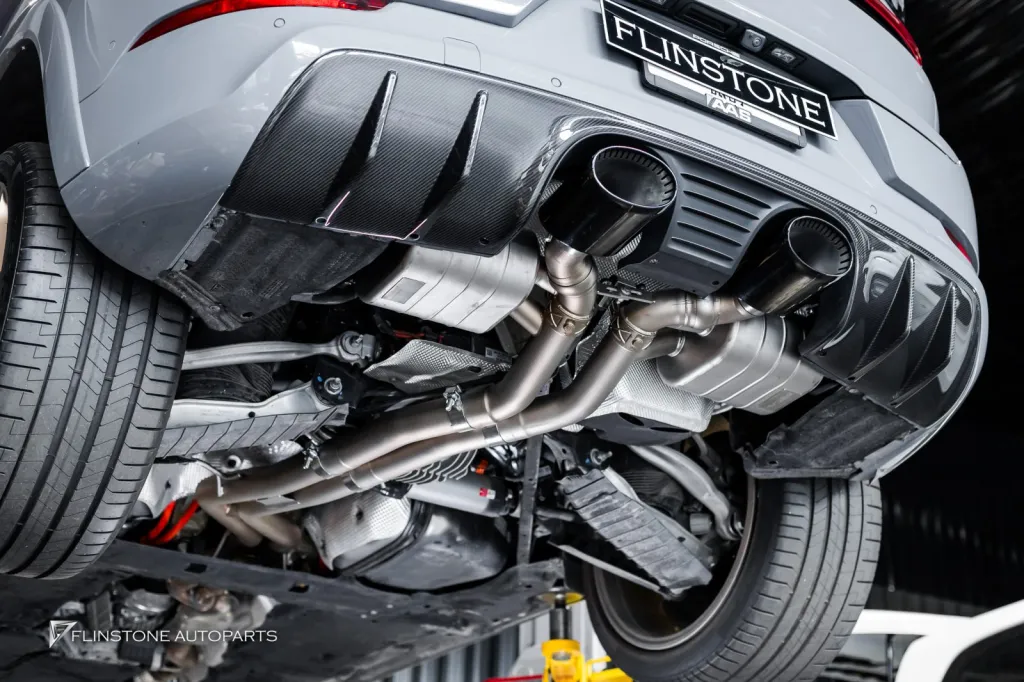 Porsche Cayenne Turbo ท่อ Usus