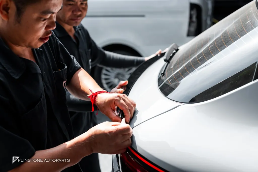 Porsche Cayenne สปอยเลอร์