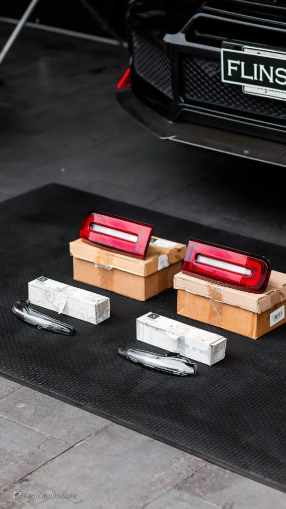 Mercedes Benz Gclass ไฟกระจกข้าง ไฟท้าย
