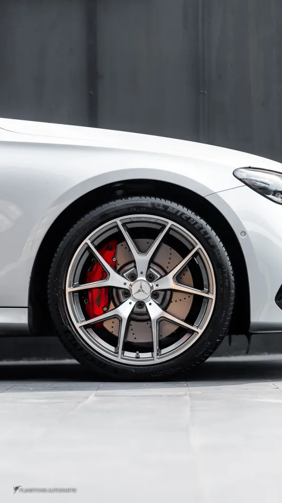 Mercedes Benz W214 ล้อ Usus