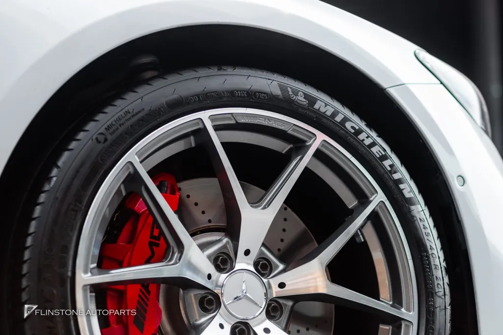 Mercedes Benz W214 ล้อ Usus