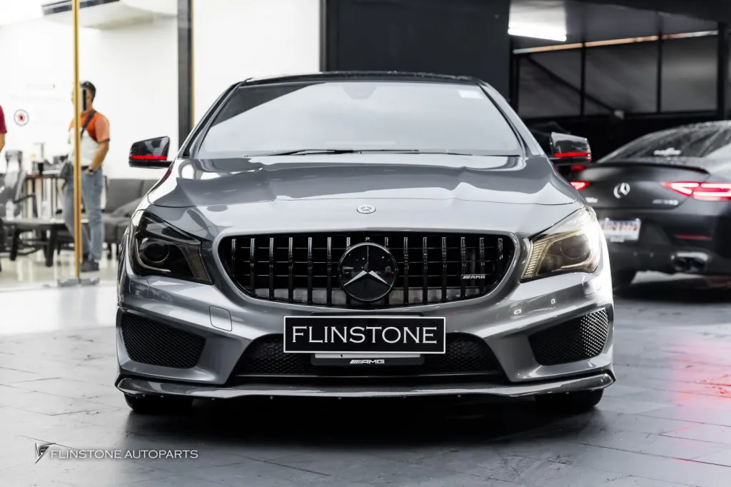 Mercedes Benz Cla 前唇车牌框车标 Amg 黑色