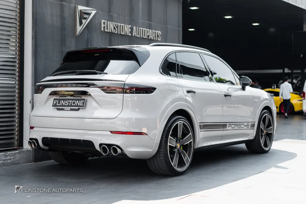 Porsche Cayenne สปอยเลอร์