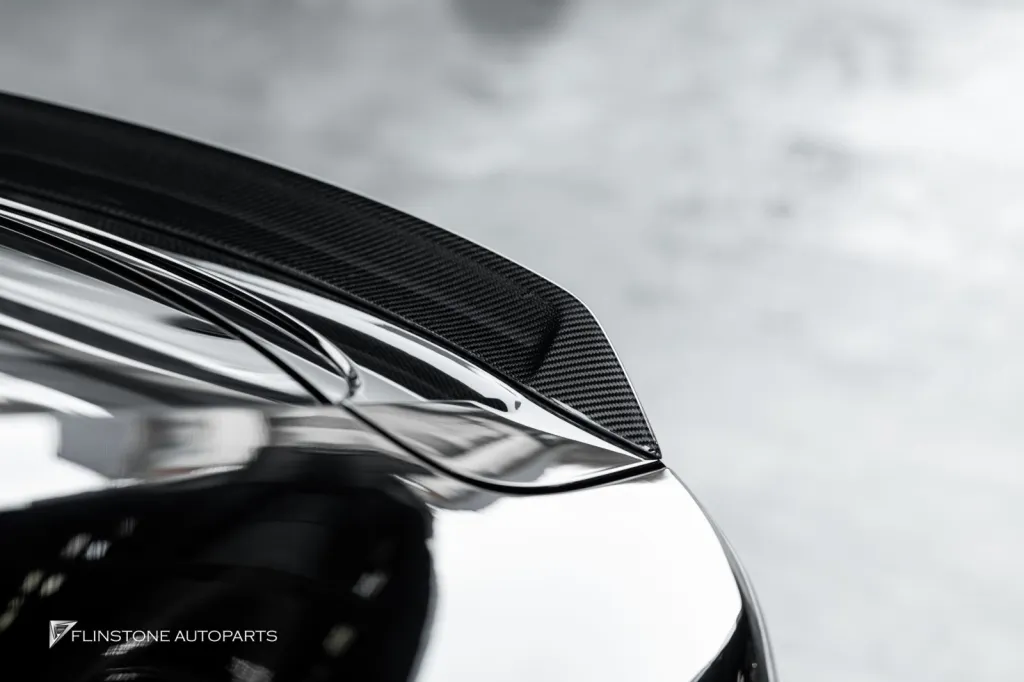 Porsche Cayenne สปอยเลอร์ Usus