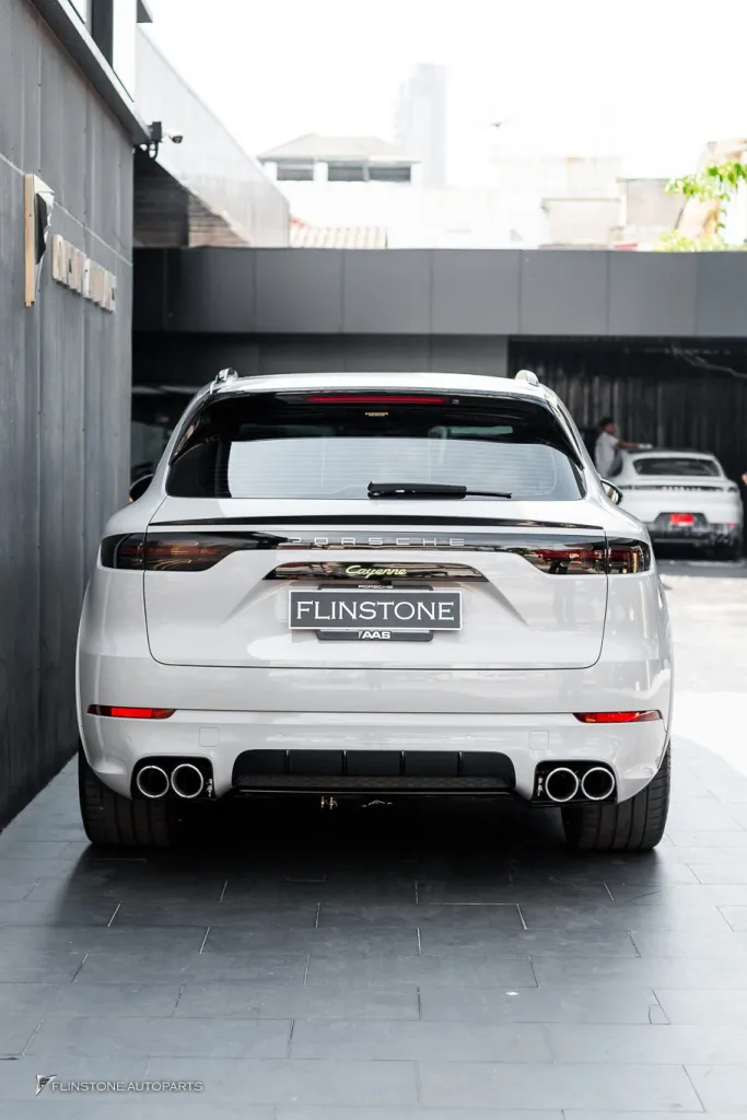 Porsche Cayenne สปอยเลอร์