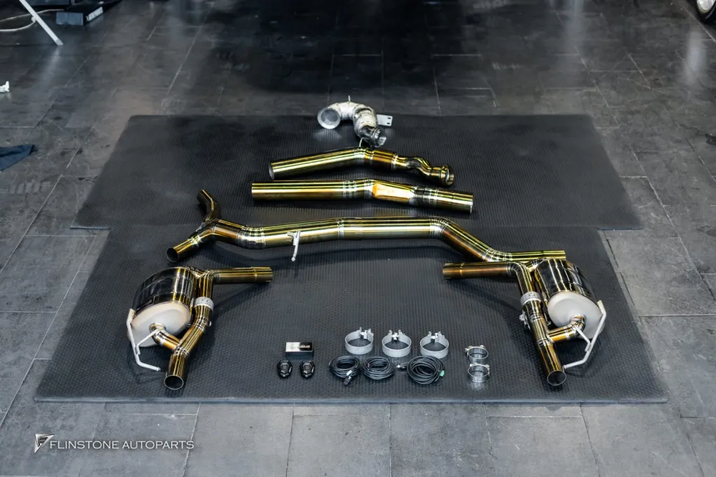 Mercedes Benz CLE53 ท่อ Usus