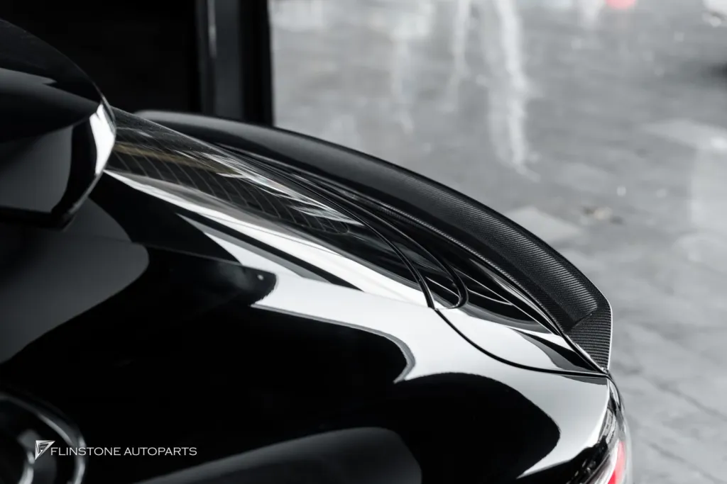 Porsche Cayenne สปอยเลอร์ Usus