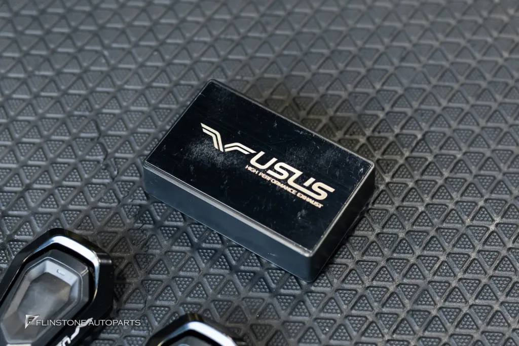 Mercedes Benz CLE53 ท่อ Usus