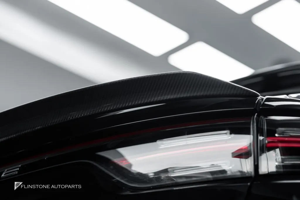 Porsche Cayenne สปอยเลอร์ Usus