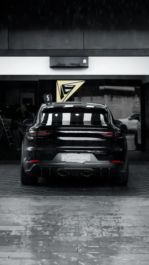 Porsche Cayenne สปอยเลอร์ Usus