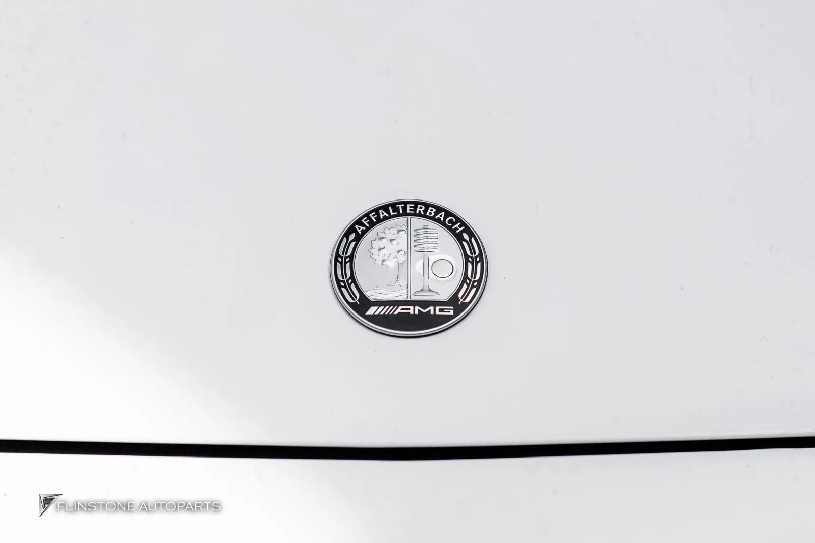 Mercedes Benz W205 โลโก้ฝากระโปรง
