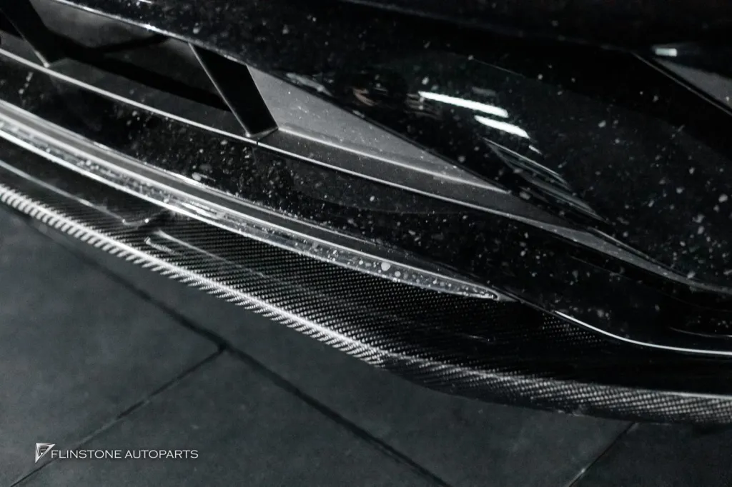 Mercedes Benz Cls พาร์ทคาร์บอนรอบคัน เบรค ปลายท่อ กระจัง