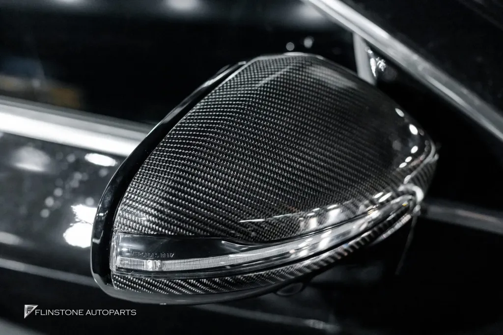 Mercedes Benz Cls พาร์ทคาร์บอนรอบคัน เบรค ปลายท่อ กระจัง