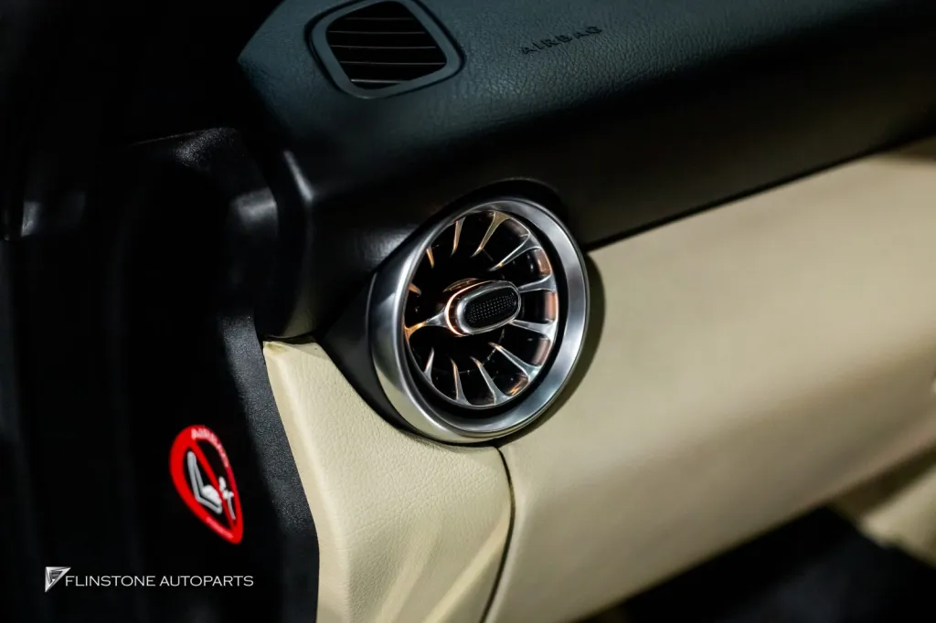 Mercedes Benz Slk ไฟช่องแอร์ ไฟใต้ท้อง