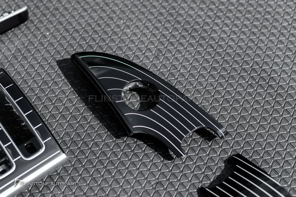 Mercedes Benz Sclass W223 Ambient Light แผงคอนโซล